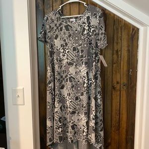 Lularoe Carly swing dress